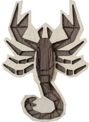 Image de BeWooden Broche scorpion en bois Broche Scorpius