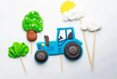 Obrázek produktu pro Cukrová figurka zápich na dort traktor - K Decor