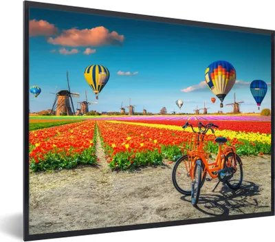 Produktbild von MuchoWow® Gerahmtes Poster Heißluftballon - Orange - Tulpen 40x30 cm - Poster mit Schwarzem Bilderrahmen Wandposter Rahmen Foto Bilder - Kunstposter - Wanddekorationen