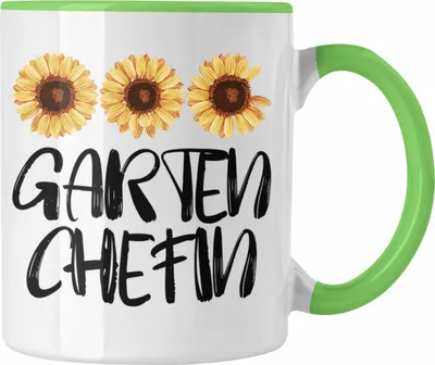 Produktbild von Trendation - Gärtnerin Geschenke Tasse Gärtnerinnen Lustig Spruch Garten Chefin Oma Rentnerin Mama (Grün)