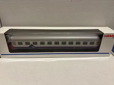 Produktbild von MÄRKLIN H0 Reisezugwagen 1.Klasse SNCB Eurocity 61 88 21-70 611-5   4352