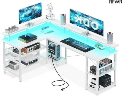 Imagen del producto de Escritorio de gaming con lámpara de mesa y puertos USB - Escritorio reversible de 150x102 cm, metal, blanco