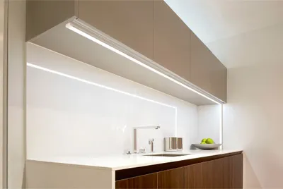 Produktbild von Sylvania LED Unterbauleuchte Convenio Linear weiß 60cm IP20 12W 900lm warmweiß 3000K