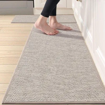 Zdjęcie produktu dla 2 sztuki maty kuchennej, antypoślizgowej, nadającej się do prania, o długich wymiarach: 43,5 x 75 cm + 43,5 x 200 cm, w kolorze beżowym