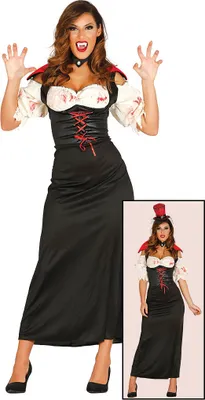 A woman modeling a vampire queen costume.