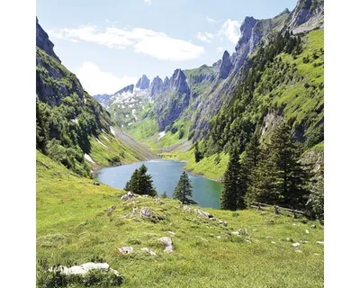 Produktbild von Glasbild Mountain Idyll l 30x30 cm