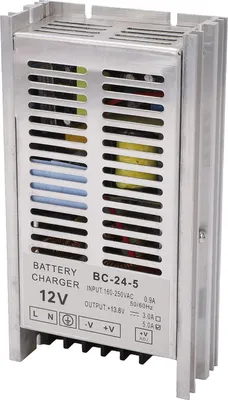 Obrázok produktu pre Nabíjačka generátorov s konštantným prúdom rýchleho nabíjania Nabíjačka batérií generátorov z hliníkovej zliatiny 160?250V