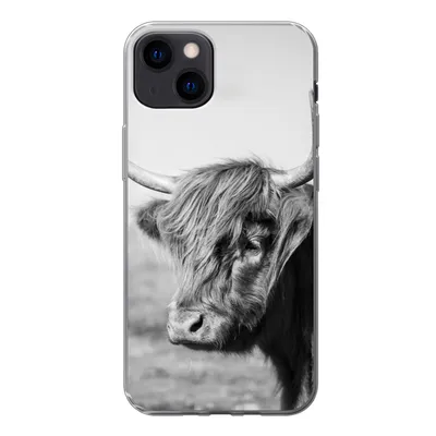 Produktbild von MuchoWow® Handyhülle Schutzhülle Hülle für iPhone 13 Schottischer Highlander - Tiere - Schwarz - Weiß Silikon Softcase Handy Hülle - Karteninhaber