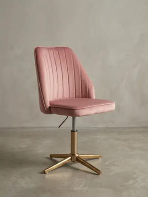 Produktbild von Samt Drehstuhl "Tanaro": Höhenverstellbar, 360° drehbar, Samtbezug, Eisenuntergestell, 120 kg Belastung. Rosa | Kadima Design