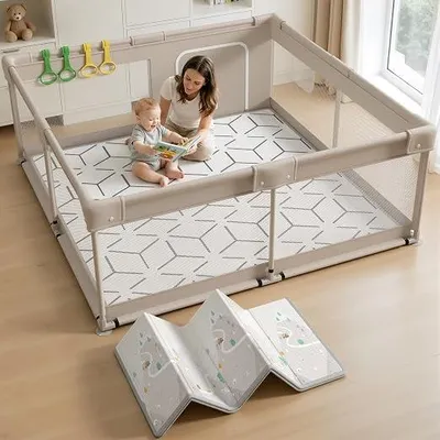 Imagen del producto de Cuna para bebés con colchón de 150x150 cm - Corralito para bebés plegable con alfombra para gatear y 4 agarraderas, parque infantil con alfombra de juego