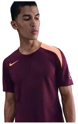 Productafbeelding van T-shirt Nike HV6400-610 voor Heren