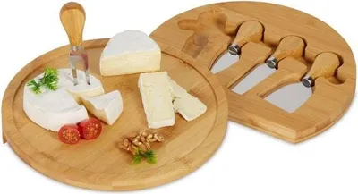 Produktbild von Käsetablett aus Bambus mit 4-teiligem Besteckset