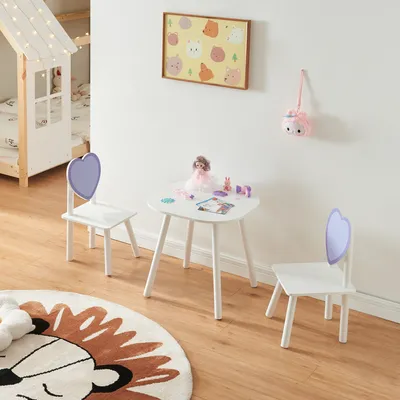 Obrázok produktu pre Detská sedacia súprava "Siljan" stôl + 2 stoličky s dizajnom srdca borovicové drevo + MDF biela/fialová
