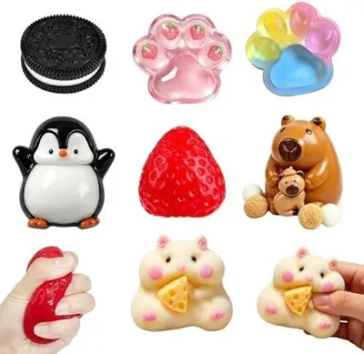 Produktbild von 7pcs Squishy Paw, Adult Fidget Toys Relieve Anxiety, Speks Squishy Cat Paws, Biscuits, Strawberries, for Office, Home, School Stress Relief, Decompression Gift