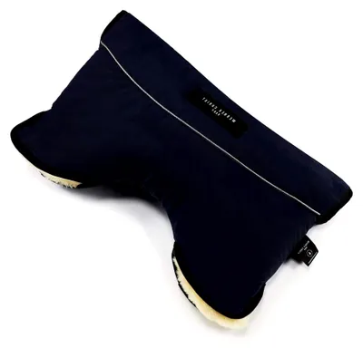 Produktbild von Muff aus Lammfell für Kinderwagen von WERNER BABY - MOFFY, Handwärmer für Buggys, einfache Handhabung, Handmuff in Navy