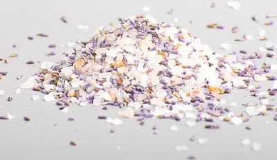 Produktbild von Lavendel-Salz - Lavendelsalz - Salzmischung - Lavendel Salz - Gewürzsalz - 100g