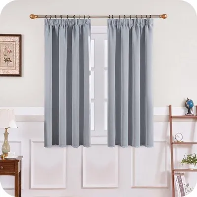 Image de Rideaux occultants gris clair Unyqoos®, avec bande passante, 145 x 140 cm (H×L), lot de 2, tissu polyester épais, occultation de 85 à 95%, compatibles avec 4 systèmes de fixation