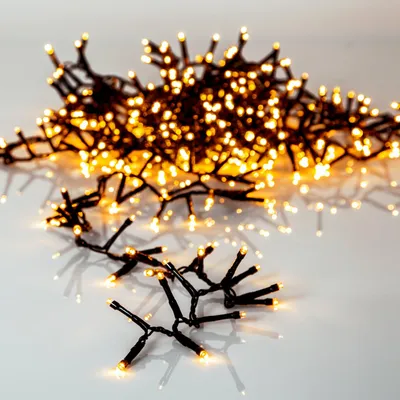 Produktbild von EGLO Lichterkette außen Golden Warm White, Weihnachtsbeleuchtung Garten, LED Kette, Kunststoff in schwarz, Kunststoff in amber IP44, 2400 cm