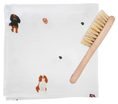 Obrázek produktu pro Přírodní kartáček na vlasy pro kojence, vhodný pro odstranění dětského šupinění, + žíněnka, značka Cavalier King Charles Spaniel, Lullalove
