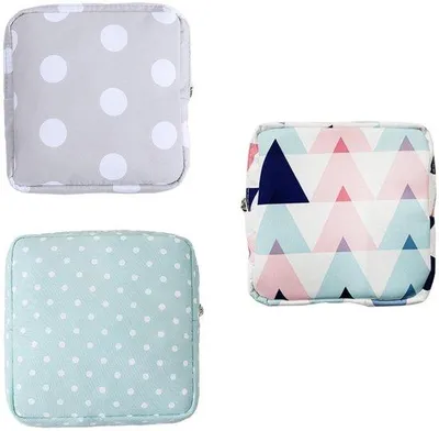 Image de Ensemble de 3 sacs de rangement pour voyage – Sacs en tissu pratiques et élégants – Accessoires de voyage – Sacs en tissu triangulaires – Sacs de voyage pratiques