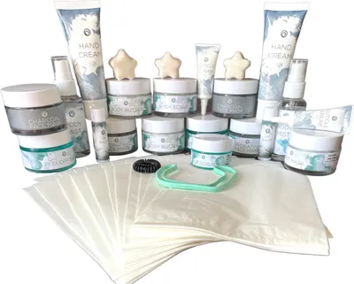 Produktbild von TRADIERO – Adventkalender DIY 24 exklusiven Spa- und Pflegeprodukten für Gesicht, Hände und Körper zum Selbstgestalten mit 25 Standbeuteln, weiß