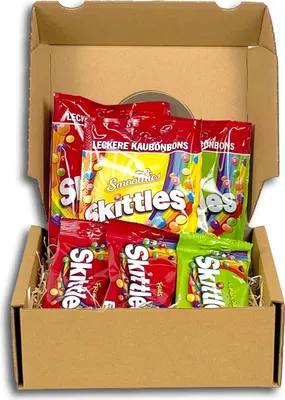 Produktbild von Genusslebenbox mit 600g Skittles im zufälligen Mix