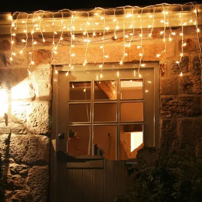 Image de Guirlande lumineuse LED de Noël en forme de glaçons, éclairage LED pour fêtes, jardins, scènes et décorations extérieures
