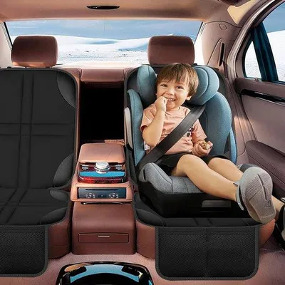 Productafbeelding van Famanu autostoelbeschermer voor kinderstoelen - Waterdicht en antislip