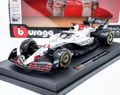 Produktbild von Red Bull F1 RB21 #1 Max Verstappen GP von Japan 2025 – Bburago 1:18