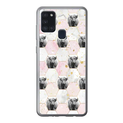 Produktbild von MuchoWow® Handyhülle Schutzhülle Hülle für Samsung Galaxy A21s Schottischer Highlander - Muster - Gold Silikon Softcase Handy Hülle - Hartschale