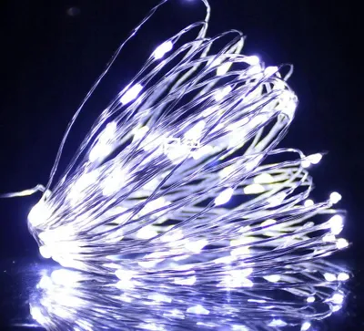 Obrázok produktu pre 100 Led Diód Studená Biela S Batériami 10M Bez Kábla Doma