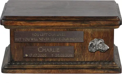 Produktbild von Irischer Wolfshund, Irish Wolfhound - hölzerne Urne für die Asche eines Hundes, personalisierte Urne mit Gravur, kleine Urne für Hundesasche von der Marke Art-Dog