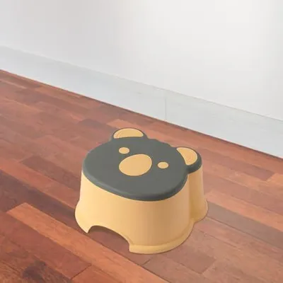 Produktbild von Kinderhocker als Sitzgelegenheit aus Kunststoff mit Rutschfester Oberfläche und Hoher Tragfähigkeit Kleiner Cartoon Hocker im Kinderzimmer oder Wohnzimmer