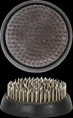 Produktbild von Esschert Design Kenzan L - großer Blumenigel Ø 6,2 cm