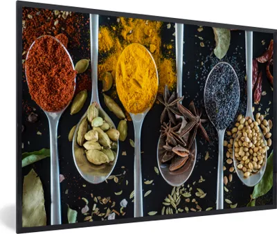 Produktbild von MuchoWow® Gerahmtes Poster Löffel - Gewürze - Lebensmittel - Tisch 60x40 cm - Poster mit Schwarzem Bilderrahmen Wandposter Rahmen Foto Bilder - Printing - Wanddeko Schlafzimmer