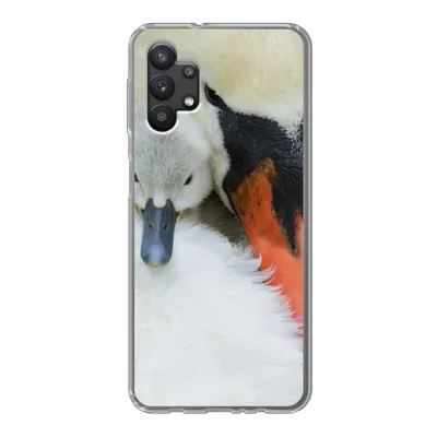 Produktbild von MuchoWow® Handyhülle Schutzhülle Hülle für Samsung Galaxy A32 5G Schwan - Küken - Makro Silikon Softcase Handy Hülle - Softcase