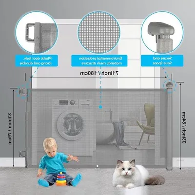 Productafbeelding van Famanu veiligheidsdeur voor kinderen - uitbreidbaar tot 180 cm - 86 cm hoog - extra breed veiligheidshek - bediening met één hand