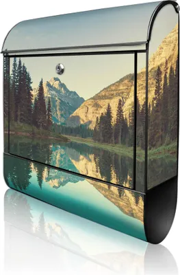 Produktbild von banjado Design Briefkasten Stahl schwarz mit Zeitungsfach pulverbeschichtet "Bergsee" 38x46x12,5cm & 2 Schlüssel - Postkasten A4 Einwurf inkl. Montagematerial [BKSCH 12042]