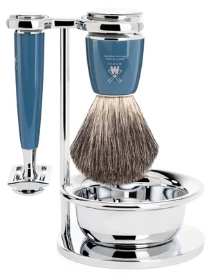 Image de Kit de rasage comprenant une brosse à barbe en poils de blaireau, une brosse à raser et un support