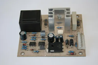 Produktbild von ELMAG Elektronik MM-100T (keine Potis)
