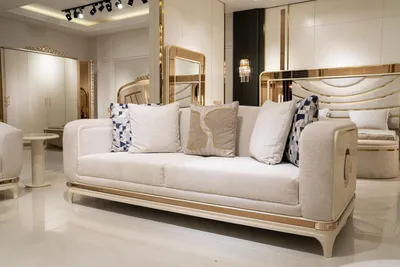 Zdjęcie produktu dla Nowoczesna beżowa sofa z tkaniny z drewnianą ramą do salonu