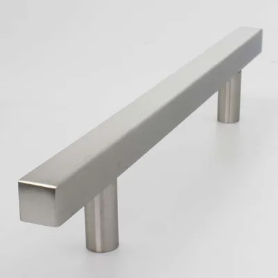 Produktbild von Handgriffshop Sven Möbelgriff Schwarz 96 mm Küchengriff Schrankgriff Schubladengriff Möbelbeschlag Lochabstand 96mm Griff Schwarz-Matt