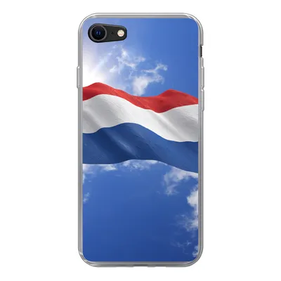 Produktbild von MuchoWow® Handyhülle Schutzhülle Hülle für iPhone 8 Die Flagge der Niederlande weht am Himmel Silikon Softcase Handy Hülle - Schutzhaube