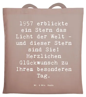 Produktbild von Mr. & Mrs. Panda Jutebeutel Spruch 1957 Geburtstag Stern - Braun Pastell - Geschenk, Happy Birthday, Beutel, Tote Bag, Jubeltag, Geburtstagsgeschenk, Schultasche, Tasche
