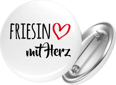 Produktbild von Huuraa Button Friesin mit Herz 25mm rund mit Sicherheitsnadel Ansteckbutton Geschenkidee