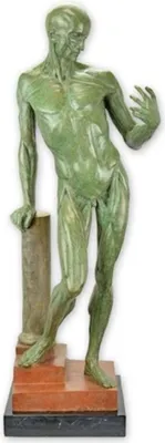 Produktbild von Casa Padrino Luxus Deko Skulptur Mann Grün / Braun / Schwarz 23,8 x 22,1 x H. 67,4 cm - Bronze Deko Skulptur - Bronze Deko Figur - Schreibtisch Deko - Wohnzimmer Deko - Luxus Qualität