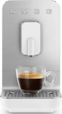 Produktbild von Smeg BCC01TPMEU/BCC01WHMEU/BLMEU/RDMEU Vollautomatische Espressomaschine, Edelstahlgehäuse, Integriertes Mahlwerk