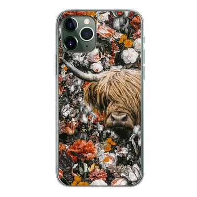 Produktbild von MuchoWow® Handyhülle Schutzhülle Hülle für iPhone 11 Pro Schottischer Highlander - Blumen - Orange Silikon Softcase Handy Hülle - Handy