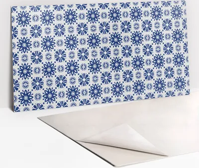 Produktbild von PVC-Wandschutz für die Küche - Stilvoller Schutz für Ihre Wände 100 x 50 Blumenschmuck