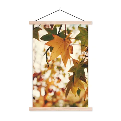 Produktbild von MuchoWow® Textilposter Natur - Herbstblätter - Rustikal 60x90 cm mit holzfarbenen Rahmen - Textil